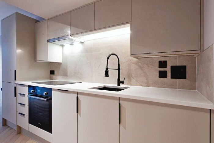 1 Bedroom Flat For Sale In Spurstowe Terrace, London, E8