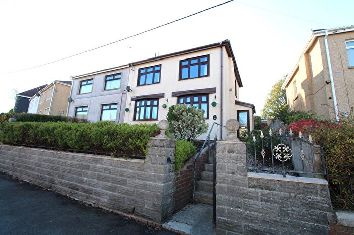3 Bedroom Semi-Detached House For Sale In Heol Cadrawd, Llangynwyd, Maesteg, Bridgend., CF34