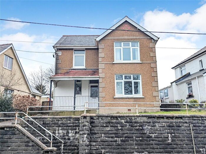3 Bedroom Detached House For Sale In Heol Capel Ifan, Pontyberem, Llanelli, Carmarthenshire, SA15