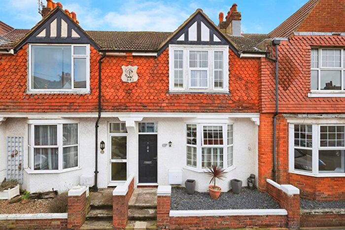 3 Bedroom Terraced House For Sale In Sheen Road, Eastbourne, BN22