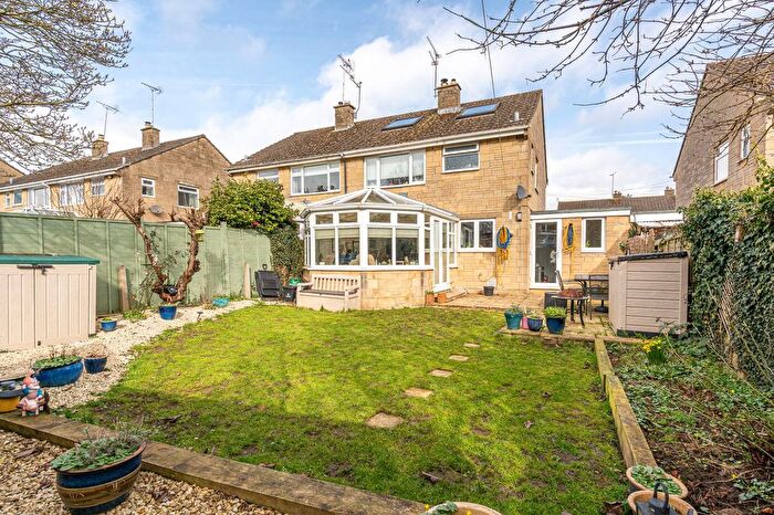 4 Bedroom Semi-Detached House For Sale In Magdalen Road, Tetbury, GL8