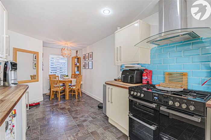 4 Bedroom End Terrace House For Sale In High Trees, Dartford, Kent, DA2