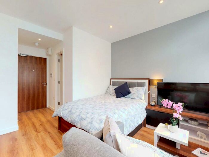 Studio To Rent In Water Street, Liverpool, Merseyside, L2