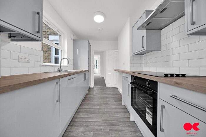 2 Bedroom Terraced House To Rent In Forest Road, London, E17