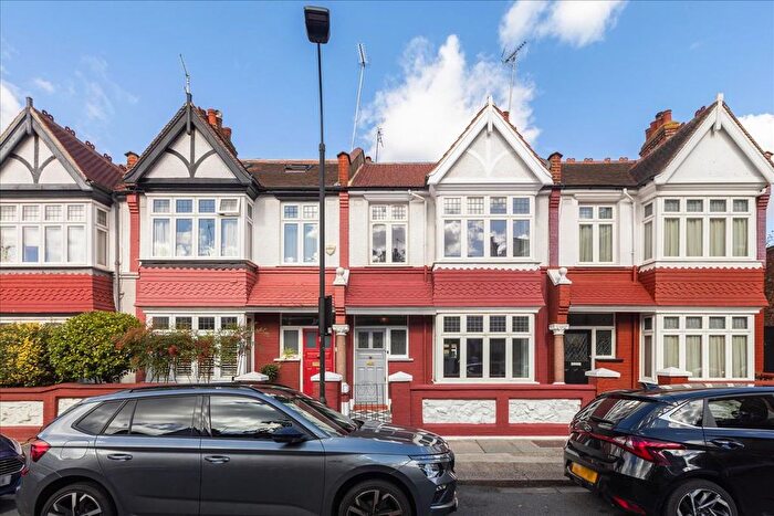 4 Bedroom Terraced House For Sale In Silverton Road, Hammersmith, W6