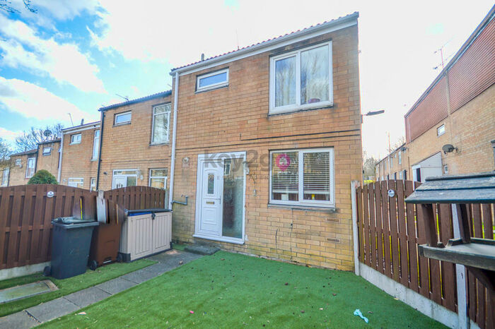 3 Bedroom End Of Terrace House To Rent In Shortbrook Croft, Westfield, Sheffield, S20