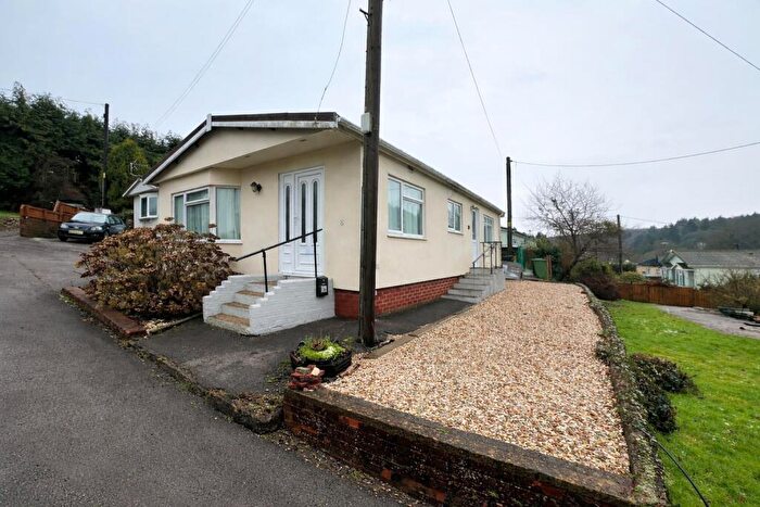 2 Bedroom Park Home For Sale In Railway Road, Cinderford, GL14
