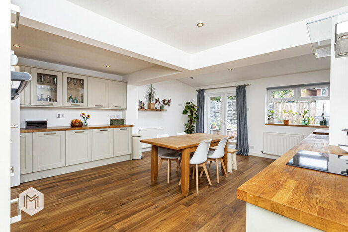 3 Bedroom Link Detached House For Sale In Whittingham Drive, Ramsbottom, Bury, Greater Manchester, BL0