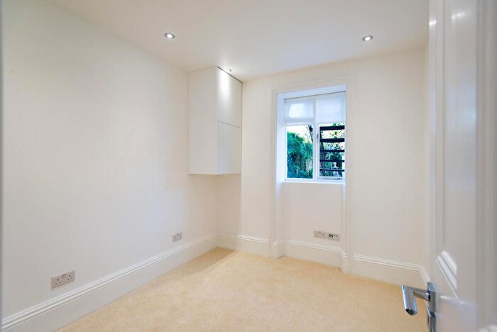 5 Bedroom House To Rent In Blenheim Road, St John's Wood, London, NW8