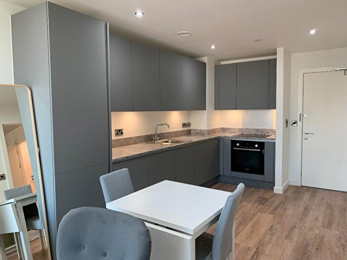 1 Bedroom Flat To Rent In Store Street, Manchester, Greater Manchester, M1