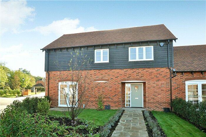 3 Bedroom Cottage To Rent In Honey Lane, Hurley, Berkshire, SL6