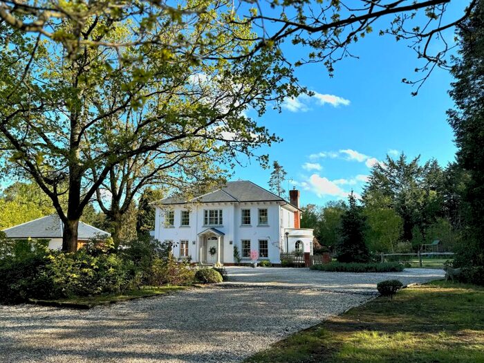 5 Bedroom Detached House For Sale In Tilford Road, Tilford, Farnham, GU10