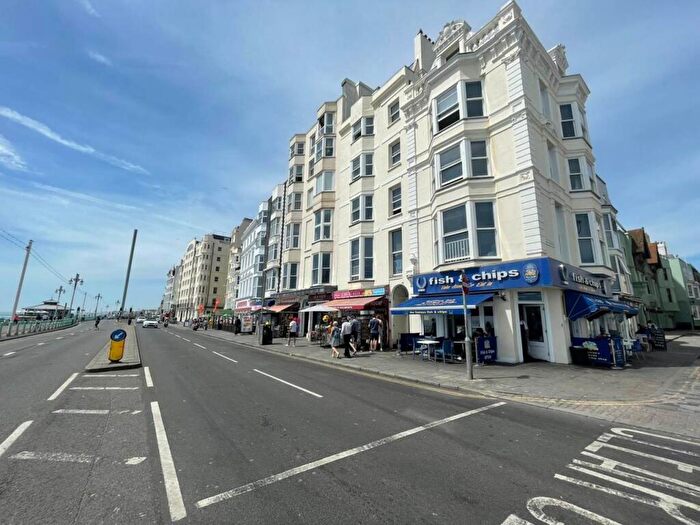 1 Bedroom Flat To Rent In Kings Road, Brighton, East Sussex, BN1