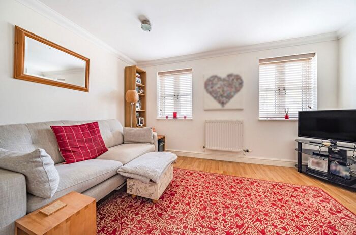 3 Bedroom Terraced House For Sale In Crab Tree Close, Malmesbury, Wiltshire, SN16