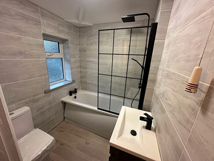 2 Bedroom Property To Rent In Airdrie Crescent, Burnley, BB11