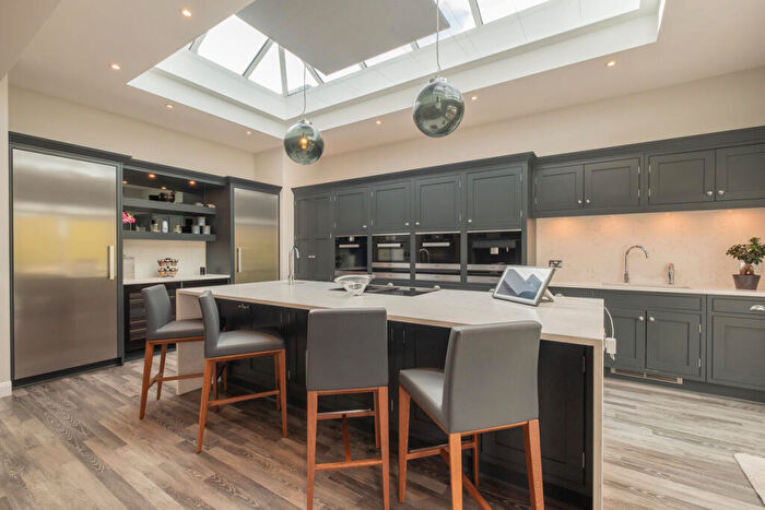 6 Bedroom Detached House For Sale In Regent Avenue, Lytham, FY8
