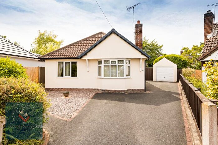 3 Bedroom Detached House For Sale In Willow Close, Upton, CH2