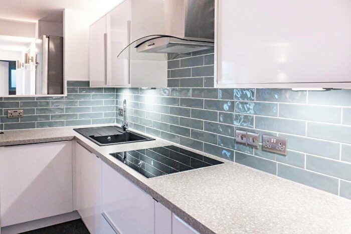 2 Bedroom Flat To Rent In Downend Road, Ashley Down, Bristol, BS7