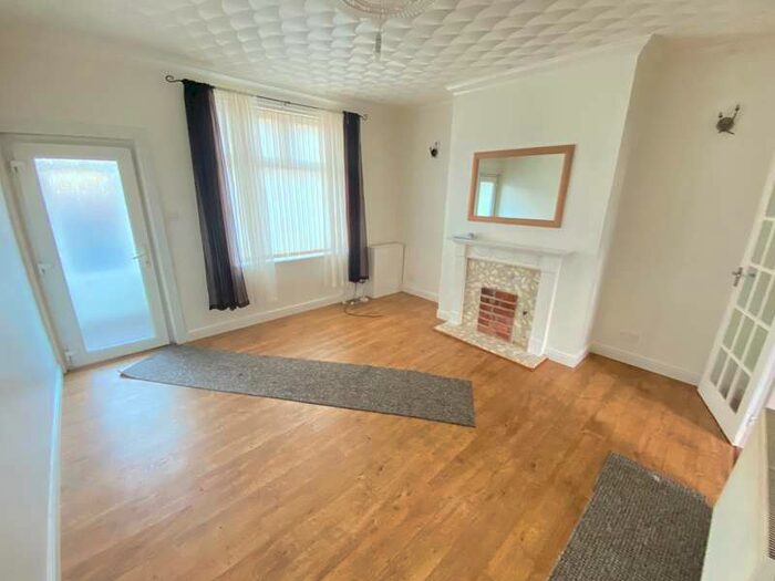 2 Bedroom Terraced House To Rent In Halsnead Avenue, Whiston, L35