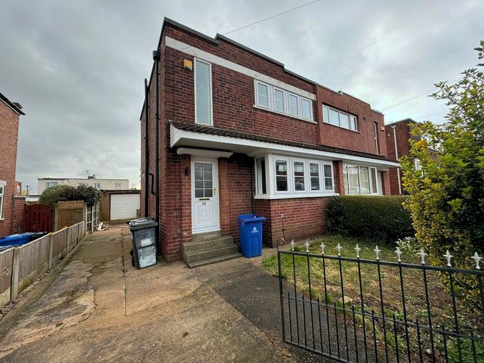 3 Bedroom Semi-Detached House To Rent In Stanley Road, Sunnifields, Doncaster, DN5