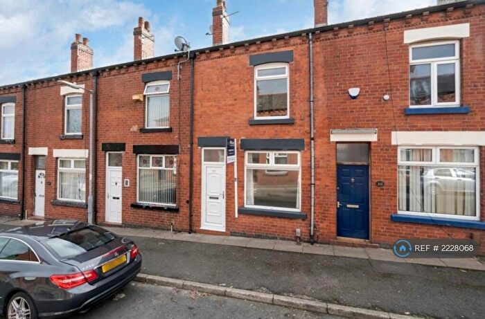 2 Bedroom Terraced House To Rent In Hatfield Road, Bolton, BL1