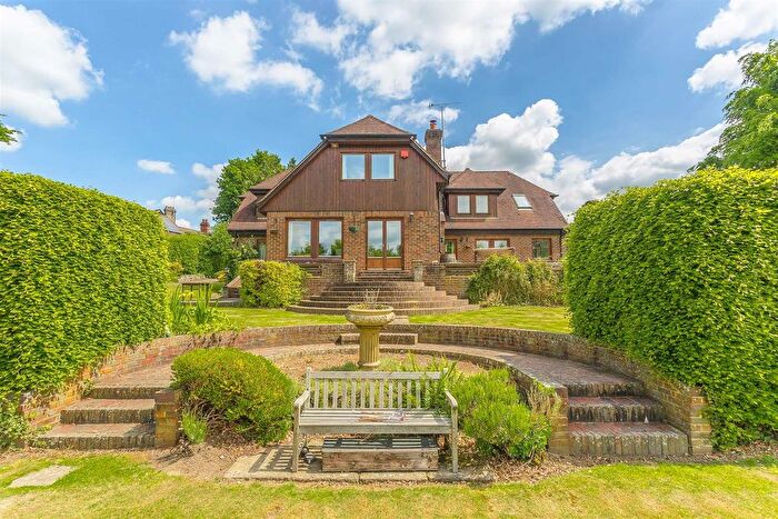 5 Bedroom Detached House To Rent In Icehouse Wood, Oxted, RH8