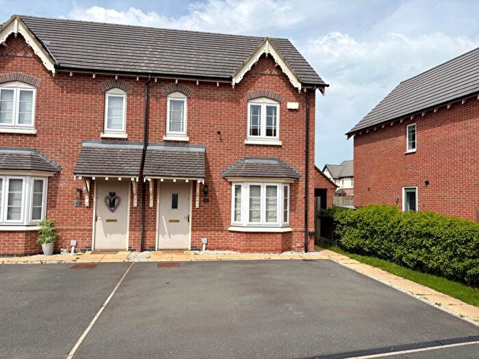3 Bedroom Semi-Detached House For Sale In Woodstone Lane, Ravenstone, Coalville, LE67