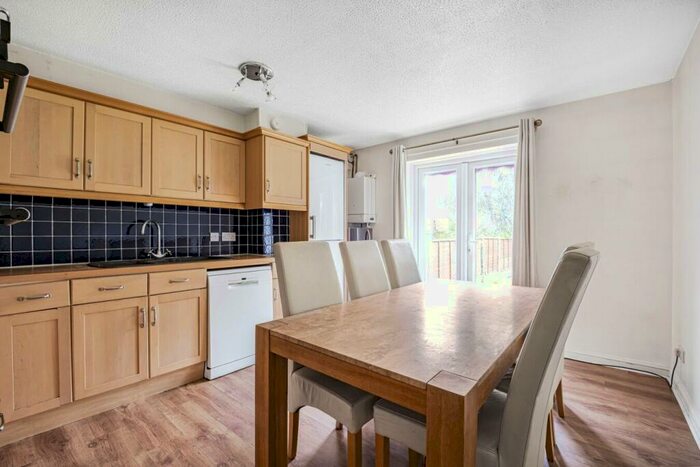 4 Bedroom Terraced House To Rent In Sextant Avenue, London, E14