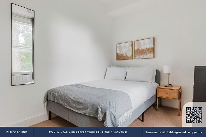 2 Bedroom Flat To Rent In Camden Town, London, NW1