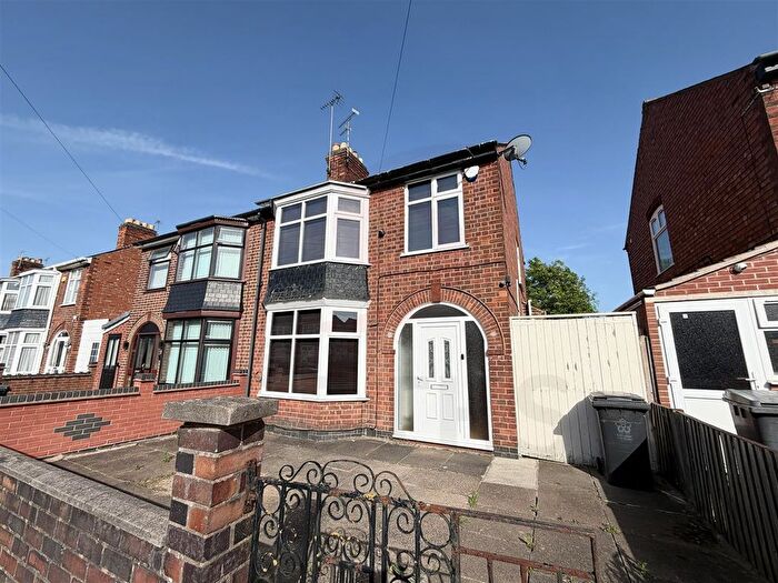 3 Bedroom Semi Detached House To Rent In Nansen Road, Spinney Hills, Leicester, LE5