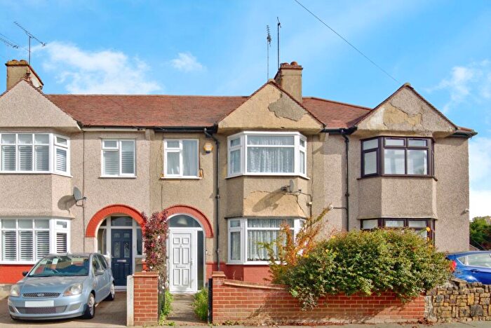 3 Bedroom Terraced House For Sale In The Grove, Southend-on-Sea, Essex, SS2