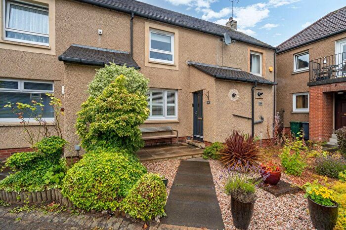 2 Bedroom Terraced House For Sale In South Gyle Mains, South Gyle, Edinburgh, EH12