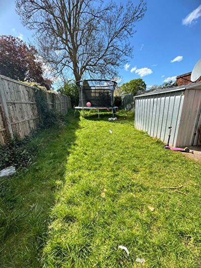 3 Bedroom Semi Detached House For Sale In Methuen Road, Edgware, London, HA8