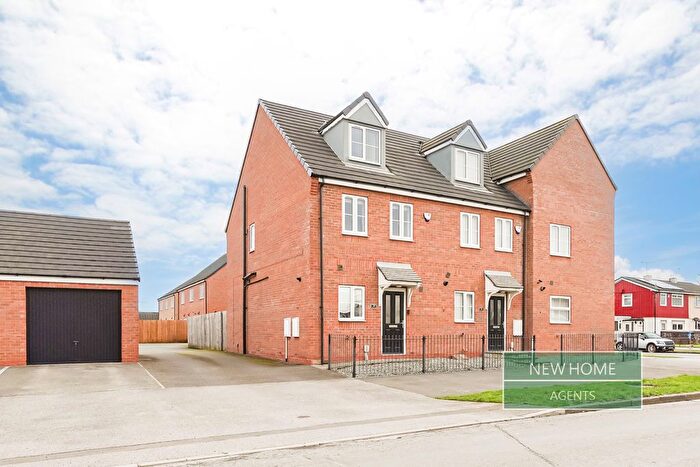 3 Bedroom End Terrace House For Sale In Bishop Alcock Road, Hull, HU5