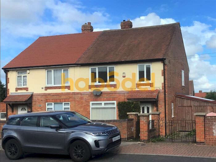 3 Bedroom Semi-Detached House To Rent In Queensway, Houghton Le Spring, DH5