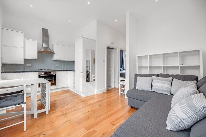 1 Bedroom Flat To Rent In Webb's Road, London, SW11