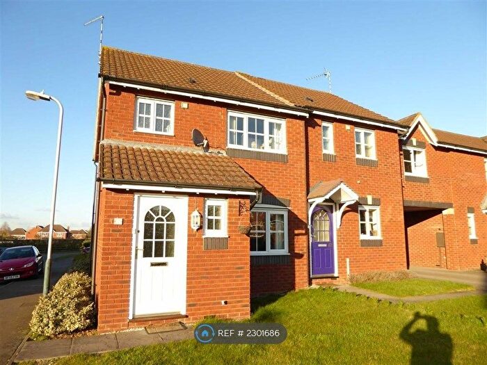 3 Bedroom End Of Terrace House To Rent In Faulconbridge Way, Heathcote, Warwick, CV34