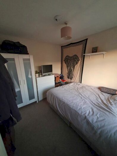 6 Bedroom Terraced House To Rent In Divinity Road, Oxford, OX4