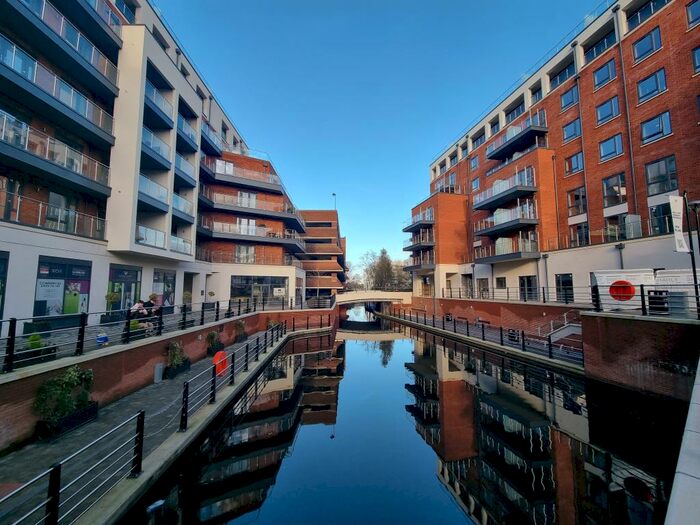 2 Bedroom Apartment To Rent In Maidenhead, SL6