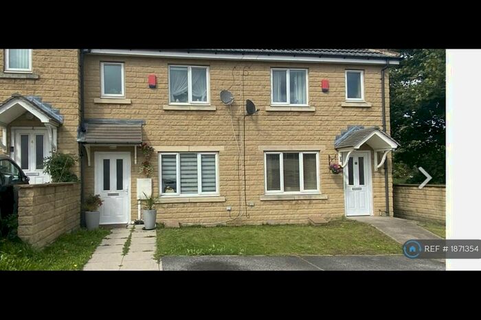 3 Bedroom Terraced House To Rent In Hazel Gardens Worsbrough, Barnsley, S70