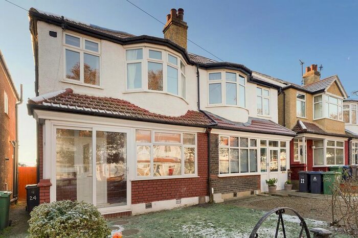 3 Bedroom Semi-Detached House To Rent In Ladywood Road, Surbiton, KT6