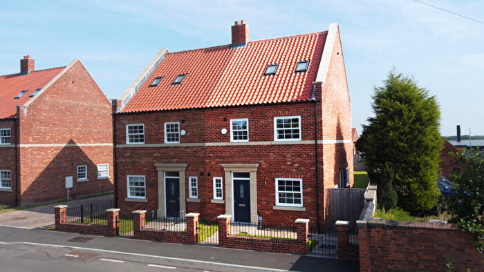 4 Bedroom Semi-Detached House For Sale In High Street, Elkesley, Retford, DN22