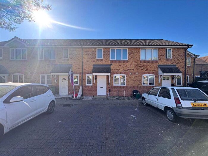 2 Bedroom Terraced House For Sale In Star Lane, St Mary Cray, Kent, BR5