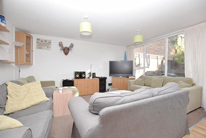 5 Bedroom End Of Terrace House To Rent In High Kingsdown, Bristol, BS2