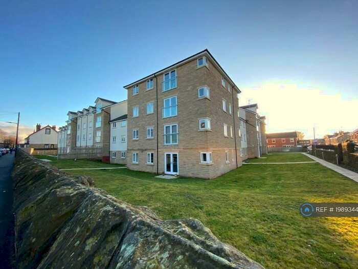 2 Bedroom Flat To Rent In Fitzalan Road, Sheffield, S13