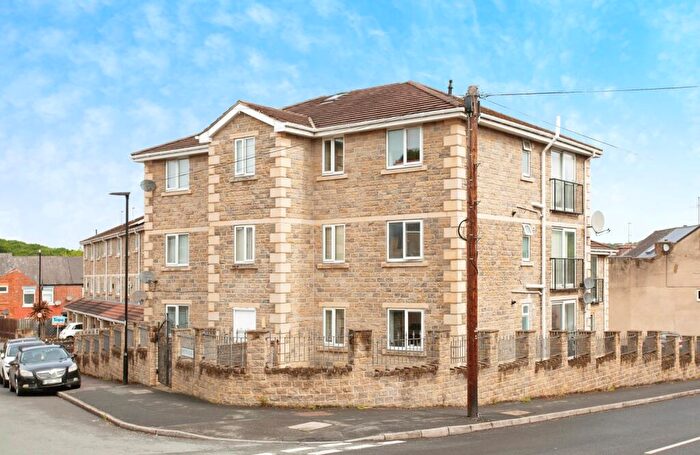 2 Bedroom Flat For Sale In Merton Road, Sheffield, South Yorkshire, S9
