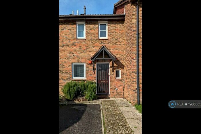 2 Bedroom Terraced House To Rent In Bankhill Drive, Lymington, SO41