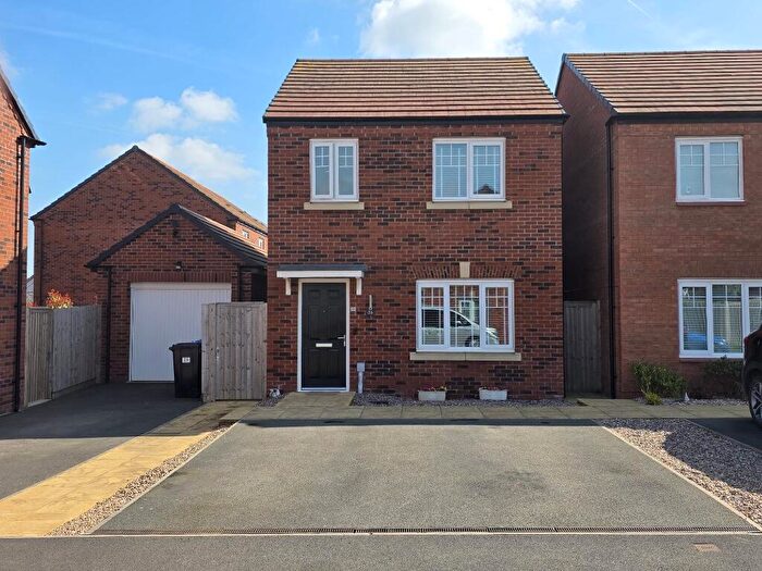 3 Bedroom Detached House For Sale In Ripon Way, Houlton, Rugby, Warwickshire, CV23