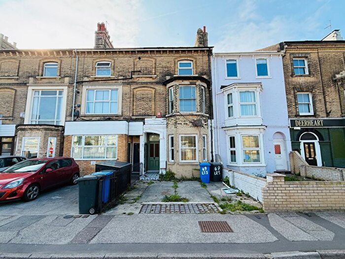 5 Bedroom Terraced House To Rent In London Road South, Lowestoft, NR33