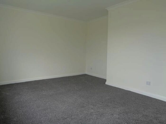4 Bedroom Semi-Detached House To Rent In Letham Farm Cottages, Leven, Fife, KY8
